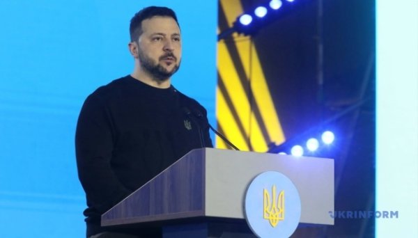 Зеленський підписав закон про спрощення зміни цільового призначення землі Зеленський підписав закон про спрощення зміни цільового призначення землі