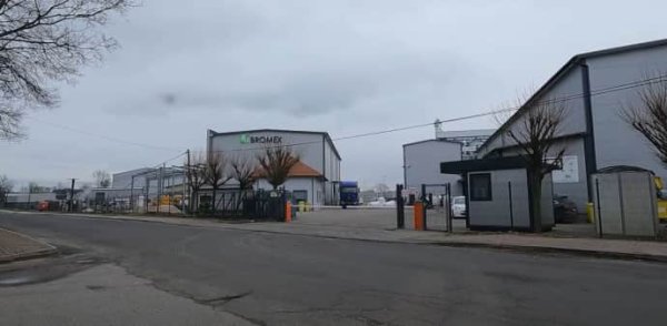 Сотни грузовиков с российской агропродукцией ездят через Беларусь в Польшу – расследование УП Сотни грузовиков с российской агропродукцией ездят через Беларусь в Польшу – расследование УП