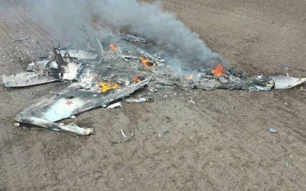 Повітряні сили підтвердили збиття російського винищувача Су-34
Повітряні сили підтвердили збиття російського винищувача Су-34