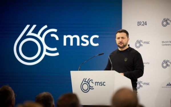 Зеленский подвел итоги визита в Мюнхен: есть договоренности об оборонных пакетах
Зеленский подвел итоги визита в Мюнхен: есть договоренности об оборонных пакетах