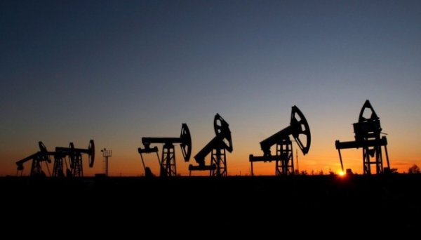 Нафта дорожчає на тлі збереження напруженості на Близькому Сході Нафта дорожчає на тлі збереження напруженості на Близькому Сході