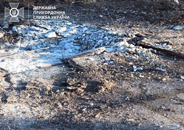 Прикордонники збили на Запорізькому напрямку сім ворожих дронів
Прикордонники збили на Запорізькому напрямку сім ворожих дронів