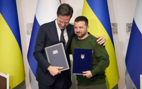У Харкові Україна і Нідерланди підписали безпекову угоду
У Харкові Україна і Нідерланди підписали безпекову угоду