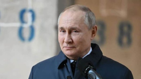 Bloomberg написал материал о "готовности Путина к переговорам" Bloomberg написал материал о "готовности Путина к переговорам"