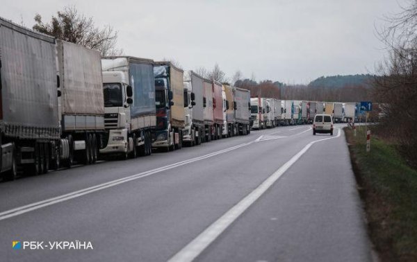 Блокада границы с Польшей. Ждать ли подорожания продуктов в Украине и как это ударит по Европе
Блокада границы с Польшей. Ждать ли подорожания продуктов в Украине и как это ударит по Европе