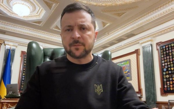 Фундаментальне завдання – зберігати ініціативу, щоб була можливість ставати сильнішими, - Зеленський
Фундаментальне завдання – зберігати ініціативу, щоб була можливість ставати сильнішими, - Зеленський