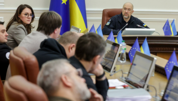 Бізнес, який готовий інвестувати понад €12 мільйонів, отримає податкові пільги - Шмигаль Бізнес, який готовий інвестувати понад €12 мільйонів, отримає податкові пільги - Шмигаль