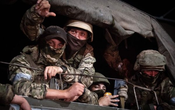 
В Беларуси остается тысяча "вагнеровцев", это влияет на Украину, - британская разведка 