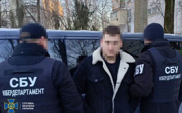 Студент одеського вишу під виглядом таксиста розвідував для ворога місця сховищ з пестицидами для екотеракту, &ndash; СБУ
                                