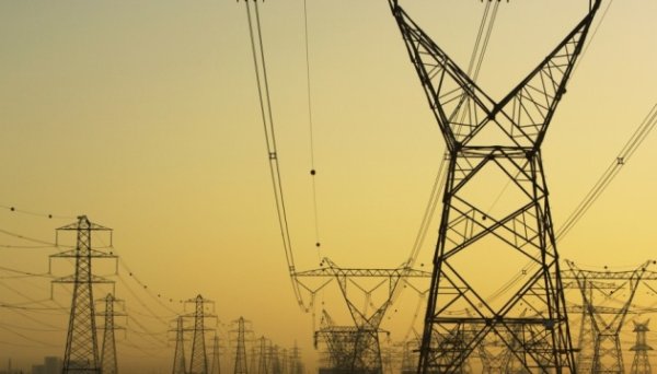 Україна надала аварійну допомогу польській енергосистемі Україна надала аварійну допомогу польській енергосистемі