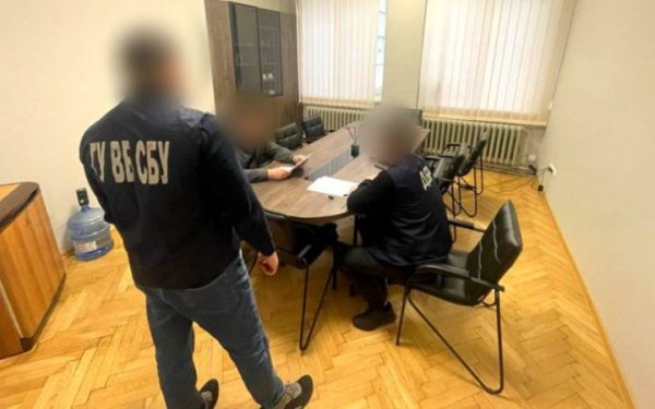 Росіяни готують підлітків на тимчасовов окупованих територіях УКраїни до війни, &mdash; ЦНС
                                