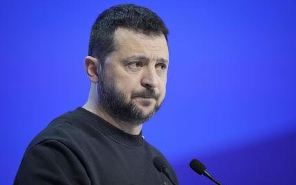
Доходы Зеленского и его семьи резко упали &mdash; что в декларации президента
