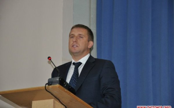 Зеленський звільнив керівника департаменту захисту національної державності СБУ
Зеленський звільнив керівника департаменту захисту національної державності СБУ