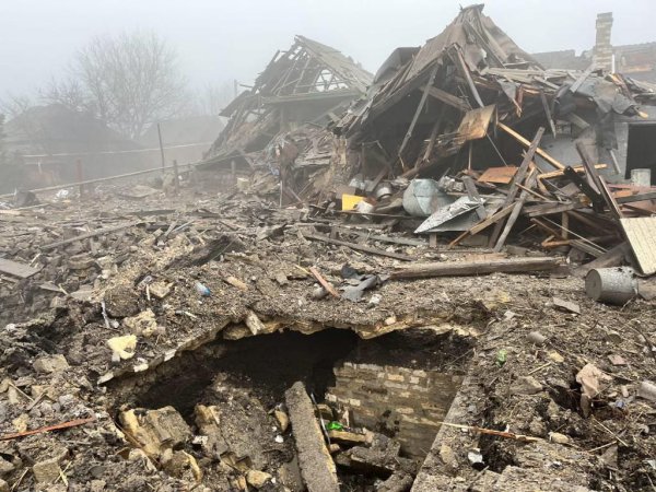 Окупаційні війська продовжують знищувати населені пункти Донеччини
Окупаційні війська продовжують знищувати населені пункти Донеччини