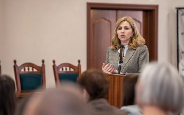 Колишнім в'язням відмовляють у мобілізації. Мін'юст пропонує дозволити, - заступниця міністра юстиції
Колишнім в'язням відмовляють у мобілізації. Мін'юст пропонує дозволити, - заступниця міністра юстиції