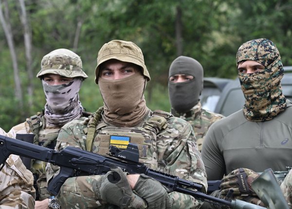 "Когда взойдет украинское солнце". Как Россия поглотила Чечню и есть ли шанс на возмездие
"Когда взойдет украинское солнце". Как Россия поглотила Чечню и есть ли шанс на возмездие