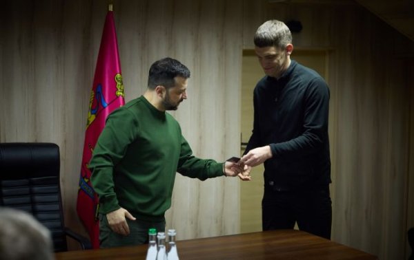 Зеленский назначил Федорова главой Запорожской ОВА
Зеленский назначил Федорова главой Запорожской ОВА