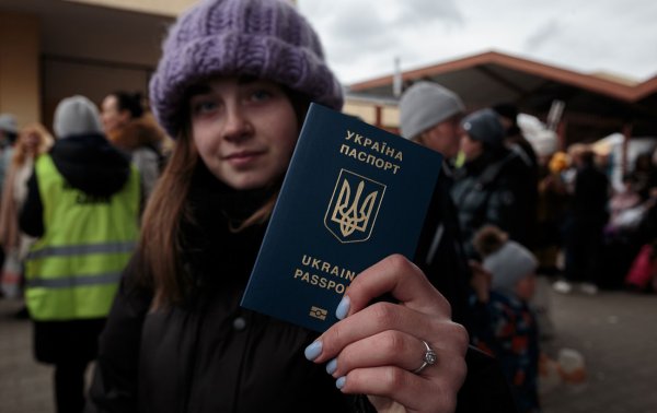 Зеленский предлагает двойное гражданство: как это будет работать и что даст Украине
Зеленский предлагает двойное гражданство: как это будет работать и что даст Украине