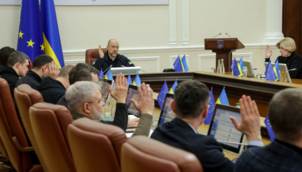 Кабмін пролонгував до 31 березня 2025 року раніше отримані аграріями кредити Кабмін пролонгував до 31 березня 2025 року раніше отримані аграріями кредити