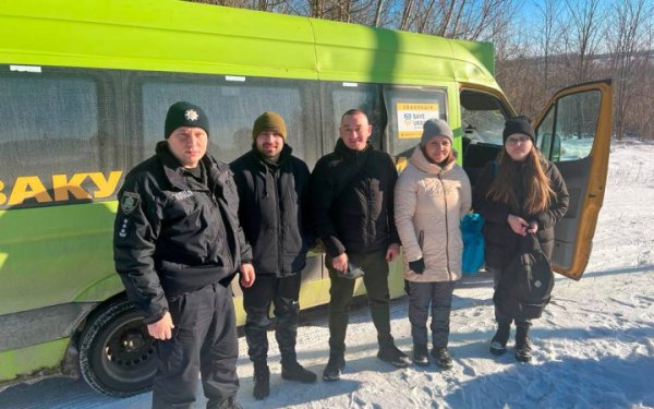 З Куп'янського району Харківщини евакуювали вісім людей
З Куп'янського району Харківщини евакуювали вісім людей