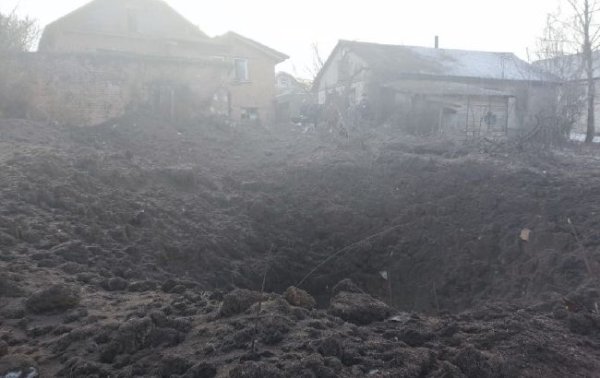 Россияне ударили ракетой и дронами по городу в Сумской области
Россияне ударили ракетой и дронами по городу в Сумской области
