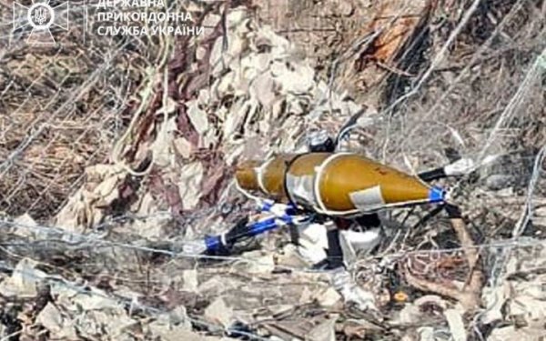 Прикордонники збили на Запорізькому напрямку сім ворожих дронів
Прикордонники збили на Запорізькому напрямку сім ворожих дронів