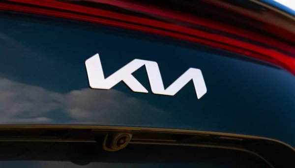 Kia обігнала материнську компанію Hyundai за ринковою вартістю Kia обігнала материнську компанію Hyundai за ринковою вартістю