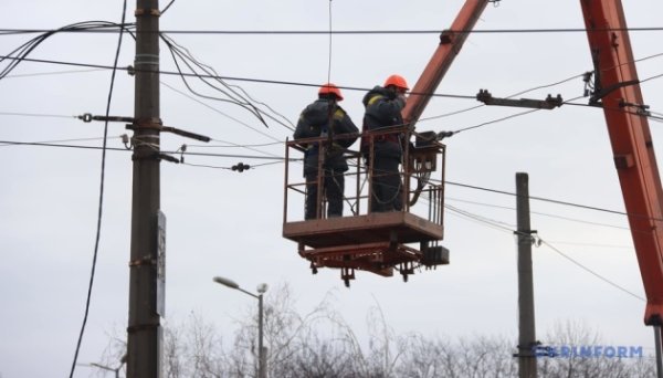 Енергосистема попри обстріли стабільна, відключення не плануються - Міненерго Енергосистема попри обстріли стабільна, відключення не плануються - Міненерго