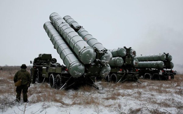 Росіяни завдали ракетного удару по Харкову, - Синєгубов
Росіяни завдали ракетного удару по Харкову, - Синєгубов