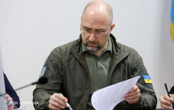 Пенсии, зарплаты и прожиточный минимум в Украине выросли: новые суммы и когда индексация
Пенсии, зарплаты и прожиточный минимум в Украине выросли: новые суммы и когда индексация