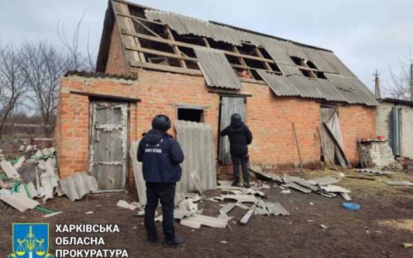 Внаслідок ворожого обстрілу Куп'янського району двоє людей отримали важкі поранення
Внаслідок ворожого обстрілу Куп'янського району двоє людей отримали важкі поранення