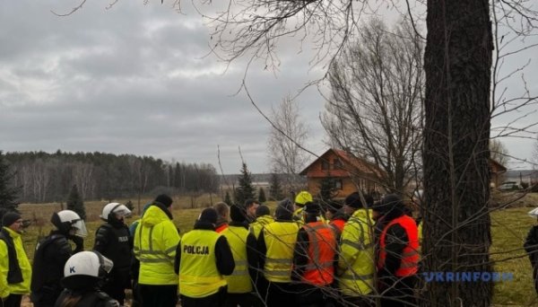 Конфлікт на кордоні з Польщею у ПП &laquo;Корчова&raquo; вдалося залагодити - генконсул України