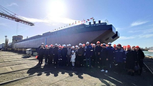Українське Дунайське пароплавство побудувало ще одну SLG-баржу Українське Дунайське пароплавство побудувало ще одну SLG-баржу