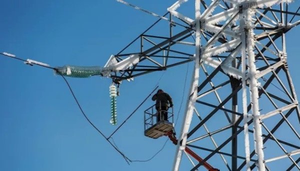 Графіки відключень електроенергії не застосовуються попри складнощі через негоду Графіки відключень електроенергії не застосовуються попри складнощі через негоду