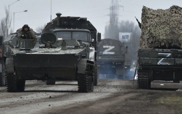 Для перевезення військових вантажів окупанти почали використовувати цивільні авто
Для перевезення військових вантажів окупанти почали використовувати цивільні авто