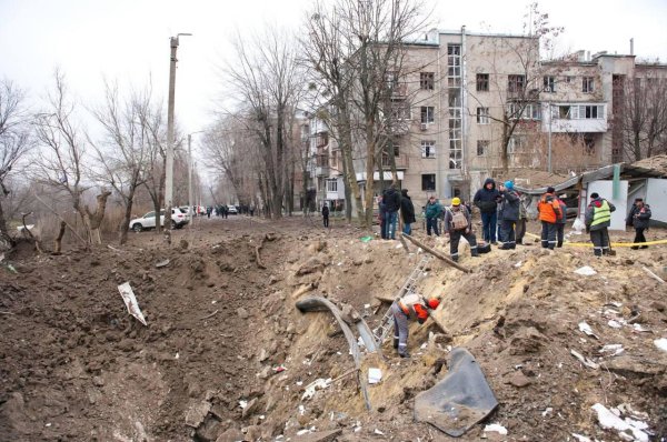 Ворог вдарив по Харкову. 50 людей поранені, одна людина загинула (оновлено)
Ворог вдарив по Харкову. 50 людей поранені, одна людина загинула (оновлено)