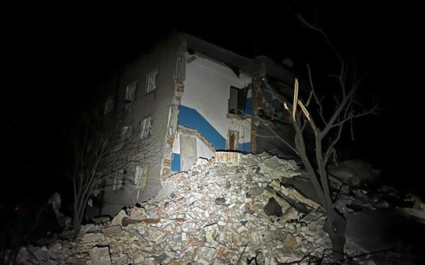 Головне за ніч та ранок вівторка, 16 січня: понад 30 відбитих атак на Лиманському напрямку, 24 знищених танки, вибухи в Воронежі
Головне за ніч та ранок вівторка, 16 січня: понад 30 відбитих атак на Лиманському напрямку, 24 знищених танки, вибухи в Воронежі