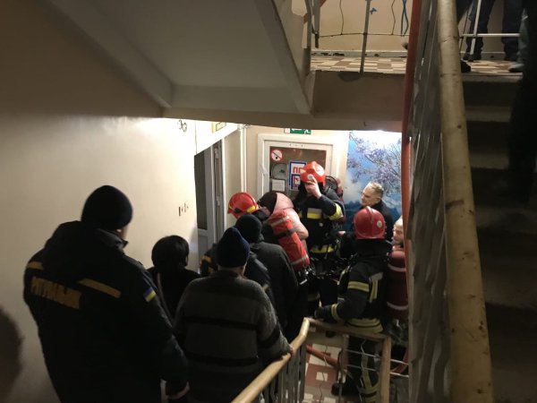 У Львові загорівся геріатричний пансіонат, є жертва
У Львові загорівся геріатричний пансіонат, є жертва