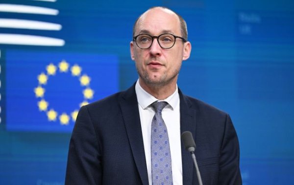 Евросоюз начал работать над предложениями по замороженным активам РФ в интересах Украины
Евросоюз начал работать над предложениями по замороженным активам РФ в интересах Украины