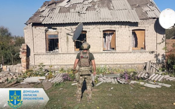 Росіяни завдали два авіаудари по Торецькій громаді
Росіяни завдали два авіаудари по Торецькій громаді