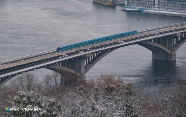 В "Киевском метрополитене" сделали заявление о ценах на проезд: какой тариф предлагают
В "Киевском метрополитене" сделали заявление о ценах на проезд: какой тариф предлагают