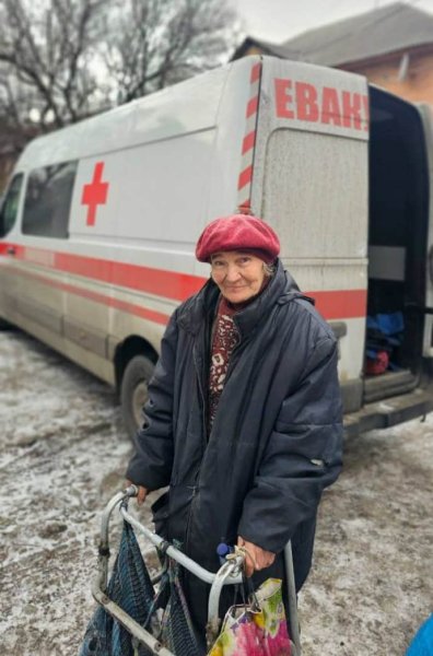 В Авдеевке остается меньше тысячи жителей, эвакуация продолжается В Авдеевке остается меньше тысячи жителей, эвакуация продолжается