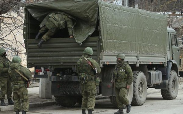 У росіян, які критикують війну в Україні, хочуть відбирати майно, – британська розвідка
У росіян, які критикують війну в Україні, хочуть відбирати майно, – британська розвідка