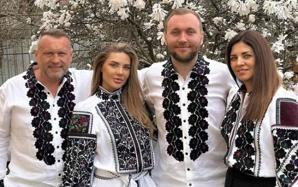 Дело Гринкевичей. Как бизнесмены из Львова "зарабатывали" миллионы на армии
Дело Гринкевичей. Как бизнесмены из Львова "зарабатывали" миллионы на армии