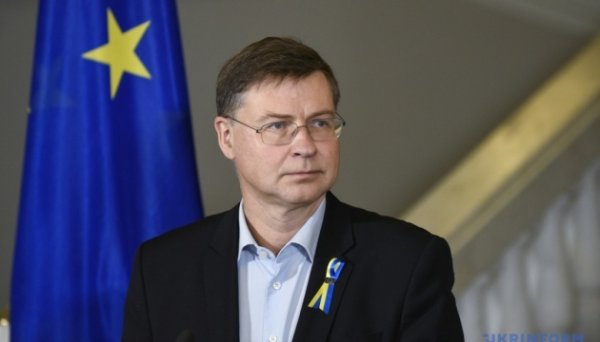 ЄС має швидко ухвалити рішення щодо Українського фонду - Домбровскіс ЄС має швидко ухвалити рішення щодо Українського фонду - Домбровскіс