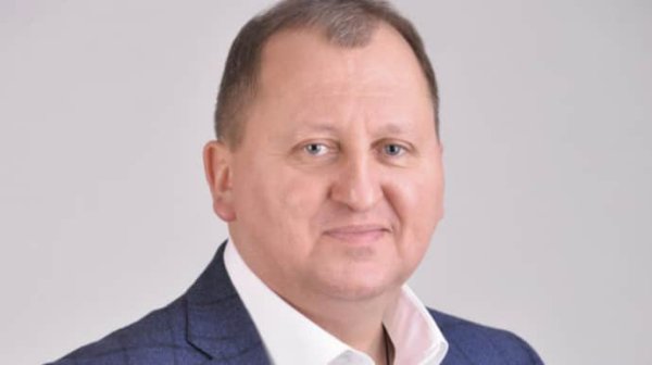 В Сумах депутаты отстранили от обязанностей мэра, подозреваемого во взяточничестве В Сумах депутаты отстранили от обязанностей мэра, подозреваемого во взяточничестве