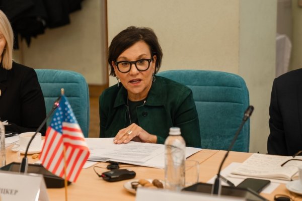 Кубраков і Пріцкер обговорили розвиток українського експорту та логістичних шляхів Кубраков і Пріцкер обговорили розвиток українського експорту та логістичних шляхів