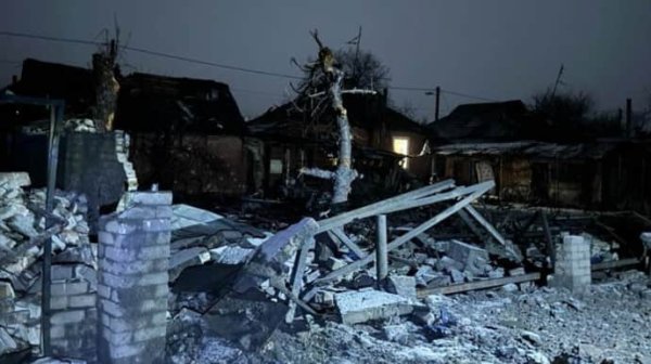 Россияне накрыли огнем Новогродовку и Красногоровку: убили женщину и ранили ребенка Россияне накрыли огнем Новогродовку и Красногоровку: убили женщину и ранили ребенка