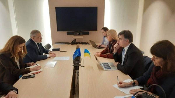 Захист енергооб'єктів, транзит газу і ЗАЕС: Галущенко зустрівся із єврокомісаром Сімсон Захист енергооб'єктів, транзит газу і ЗАЕС: Галущенко зустрівся із єврокомісаром Сімсон
