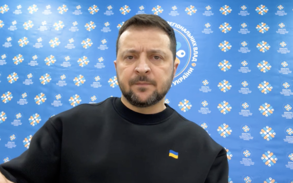 Обговорили з прем’єр-міністром посилення політики ветеранів, - Зеленський
Обговорили з прем’єр-міністром посилення політики ветеранів, - Зеленський